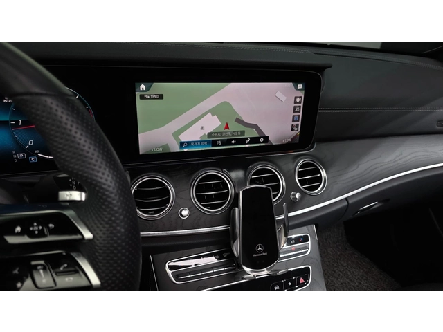 Mercedes-Benz E 220 4MATIC | AMG LINE | W213 - автомобили, коли, обяви за нови и употребявани 10