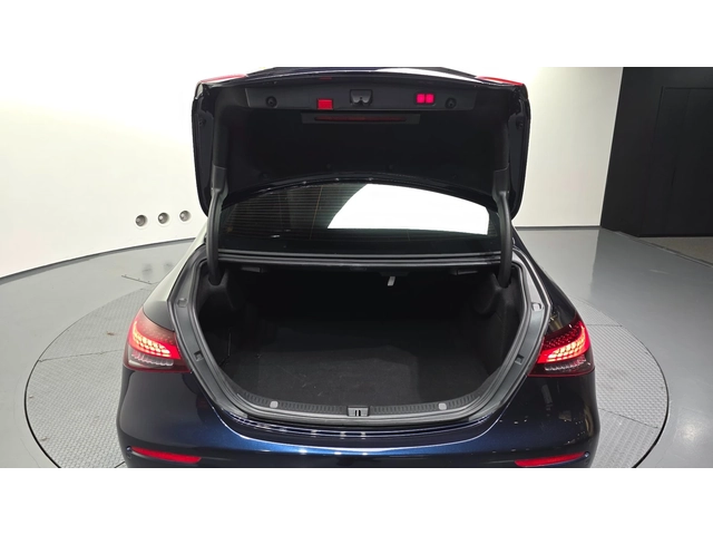 Mercedes-Benz E 220 4MATIC | AMG LINE | W213 - автомобили, коли, обяви за нови и употребявани 16