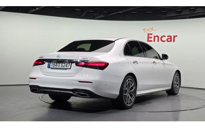 mercedes-benz-e-220 - 1