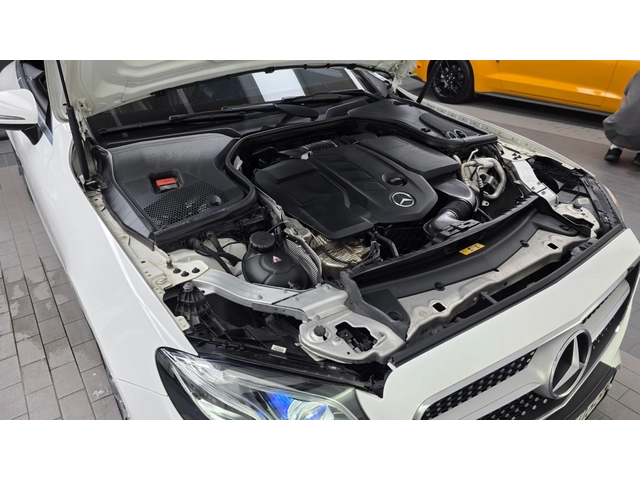 Mercedes-Benz E 220 - автомобили, коли, обяви за нови и употребявани 5