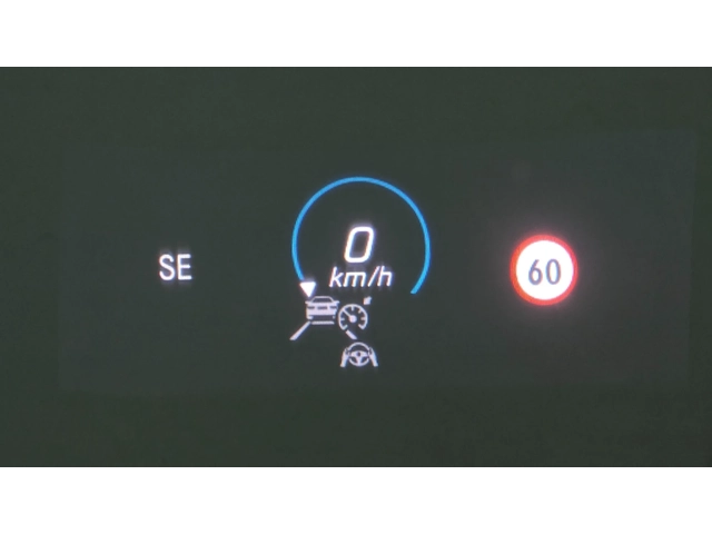 Mercedes-Benz E 220 4MATIC | AMG Line | HUD | 360 - автомобили, коли, обяви за нови и употребявани 10