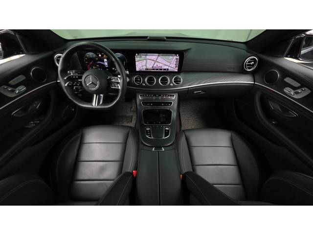 Mercedes-Benz E 220 4MATIC | AMG Line | HUD | 360 - автомобили, коли, обяви за нови и употребявани 3