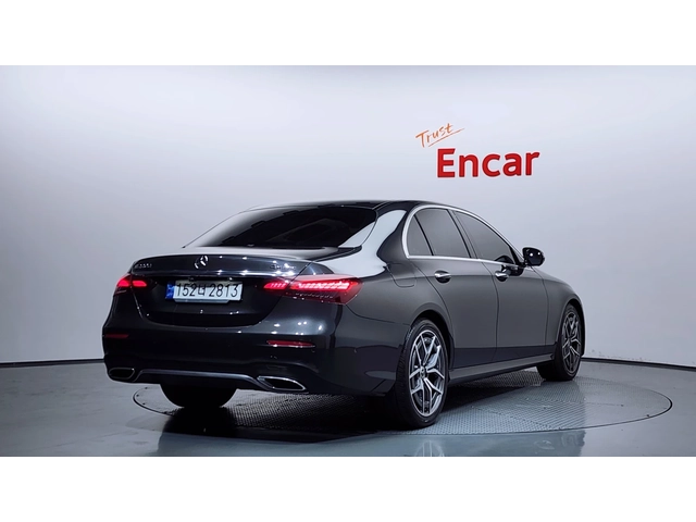 Mercedes-Benz E 220 4MATIC | AMG LINE | W213 | - автомобили, коли, обяви за нови и употребявани 1