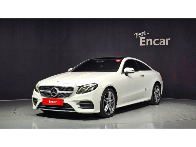 Mercedes-Benz E 220 - автомобили, коли, обяви за нови и употребявани 0