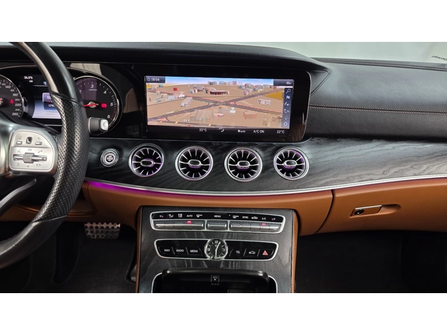Mercedes-Benz E 220 - автомобили, коли, обяви за нови и употребявани 13