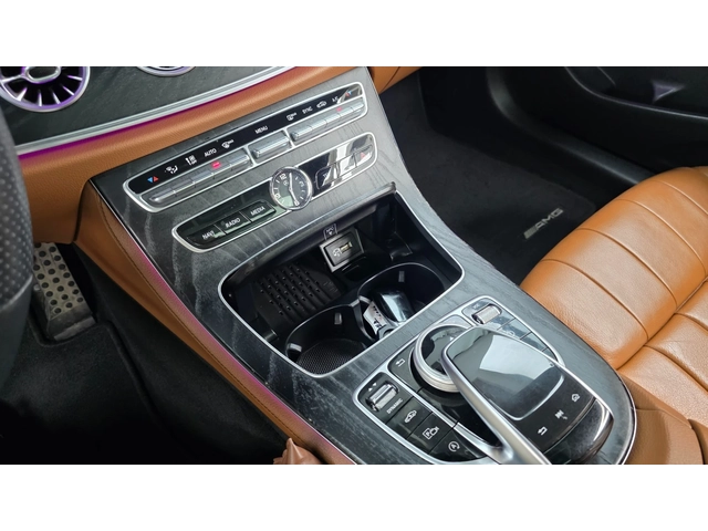 Mercedes-Benz E 220 - автомобили, коли, обяви за нови и употребявани 8