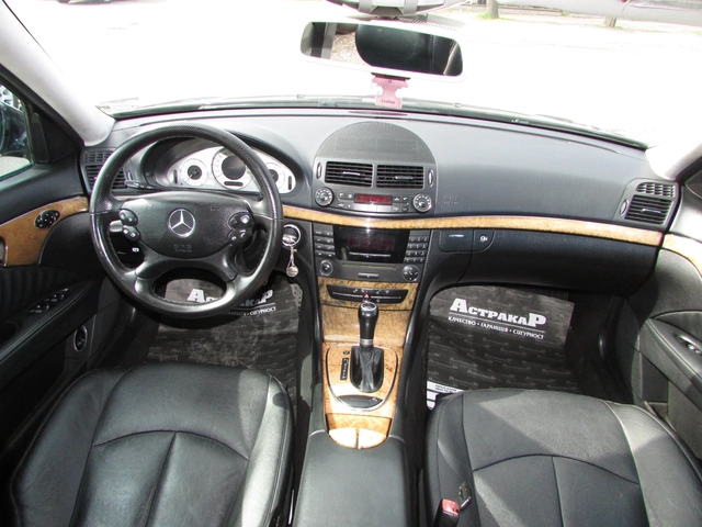 Mercedes-Benz E 220 CDI EVO AVANGARDE - автомобили, коли, обяви за нови и употребявани 6