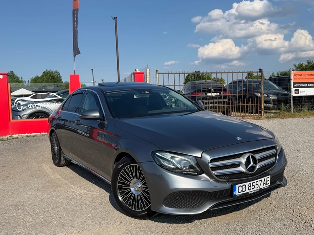 Mercedes-Benz E 220 ТОП* СОБСТВЕН ЛИЗИНГ - автомобили, коли, обяви за нови и употребявани 0