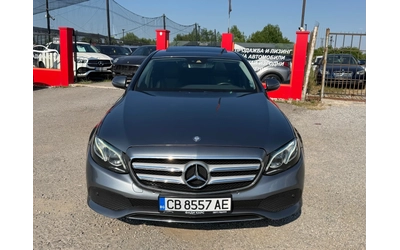 mercedes-benz-e-220 - 1