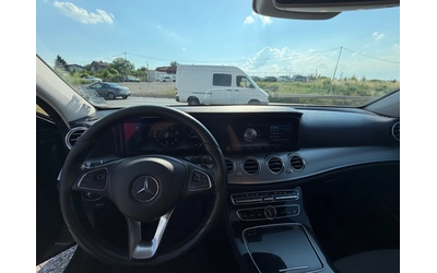 Mercedes-Benz E 220 ТОП* СОБСТВЕН ЛИЗИНГ - автомобили, коли, обяви за нови и употребявани 8