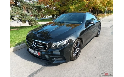 mercedes-benz-e-220 - 1