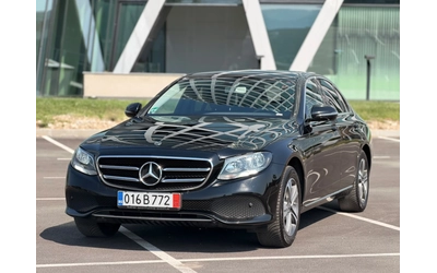 mercedes-benz-e-220 - 0