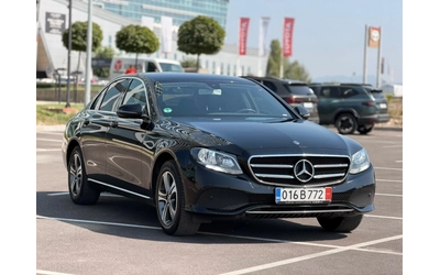 mercedes-benz-e-220 - 2