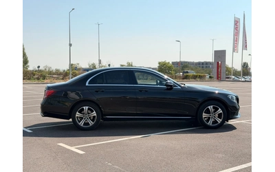 mercedes-benz-e-220 - 3