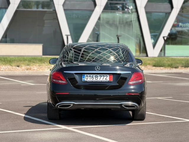 Mercedes-Benz E 220 Лизинг През Уникредит по 250 евро на месец - автомобили, коли, обяви за нови и употребявани 6