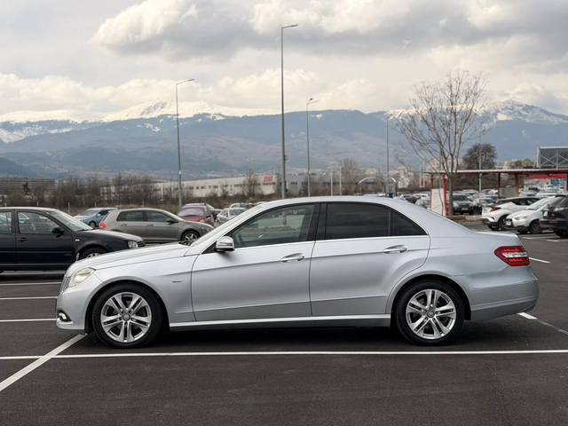 Mercedes-Benz E 220 2.2cdi Лизинг първа вноска 2900 евро - автомобили, коли, обяви за нови и употребявани 3