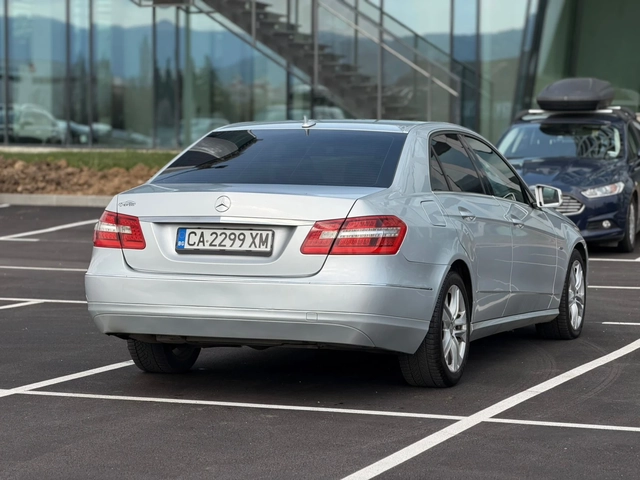 Mercedes-Benz E 220 2.2cdi Лизинг първа вноска 2900 евро - автомобили, коли, обяви за нови и употребявани 5