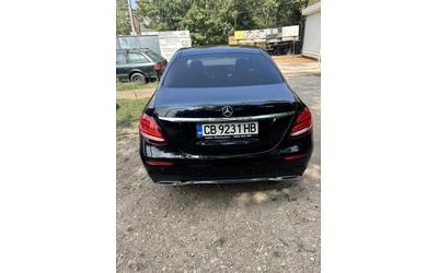 mercedes-benz-e-220 - 2
