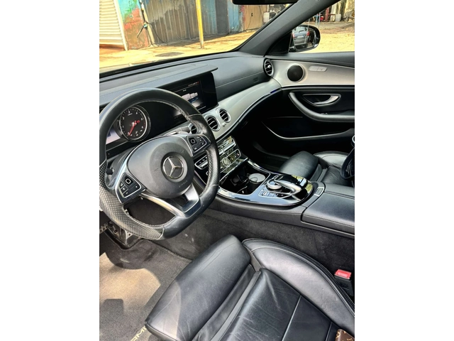 Mercedes-Benz E 220 AMG FULL E220d - автомобили, коли, обяви за нови и употребявани 7