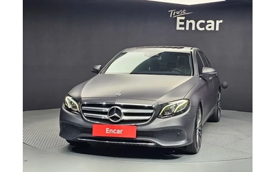 mercedes-benz-e-220 - 5