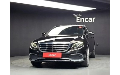 mercedes-benz-e-220 - 2