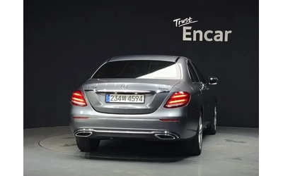 mercedes-benz-e-220 - 3
