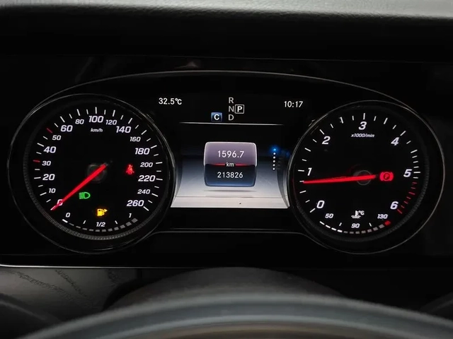 Mercedes-Benz E 220 D 4Matic - САМО 30% АВАНС - автомобили, коли, обяви за нови и употребявани 7