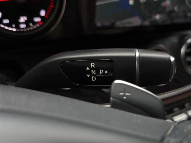 Mercedes-Benz E 220 D 4Matic - САМО 30% АВАНС - автомобили, коли, обяви за нови и употребявани 8