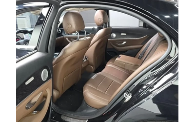 Mercedes-Benz E 220 D 4Matic - САМО 30% АВАНС - автомобили, коли, обяви за нови и употребявани 10