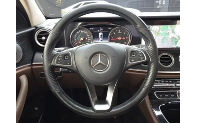 Mercedes-Benz E 220 D 4Matic - САМО 30% АВАНС - автомобили, коли, обяви за нови и употребявани 12