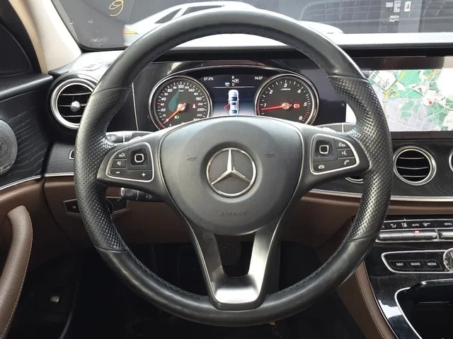 Mercedes-Benz E 220 D 4Matic - САМО 30% АВАНС - автомобили, коли, обяви за нови и употребявани 12