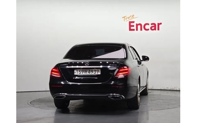 mercedes-benz-e-220 - 3
