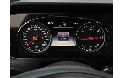 Mercedes-Benz E 220 D 4Matic - САМО 30% АВАНС - автомобили, коли, обяви за нови и употребявани 7