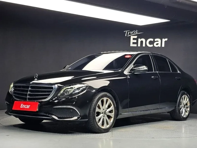 Mercedes-Benz E 220 D 4Matic - САМО 30% АВАНС - автомобили, коли, обяви за нови и употребявани 0