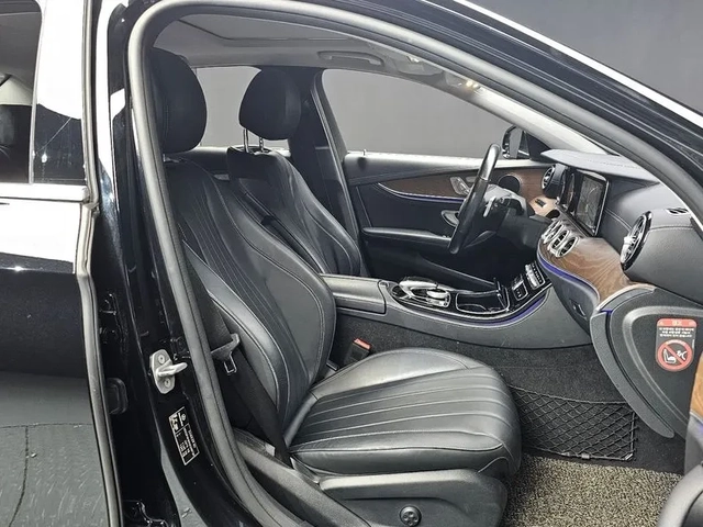 Mercedes-Benz E 220 D 4Matic - САМО 30% АВАНС - автомобили, коли, обяви за нови и употребявани 11