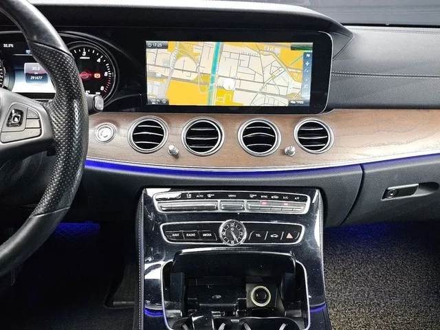 Mercedes-Benz E 220 D 4Matic - САМО 30% АВАНС - автомобили, коли, обяви за нови и употребявани 13