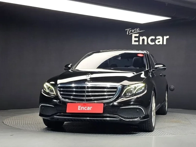 Mercedes-Benz E 220 D 4Matic - САМО 30% АВАНС - автомобили, коли, обяви за нови и употребявани 2