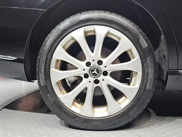 Mercedes-Benz E 220 D 4Matic - САМО 30% АВАНС - автомобили, коли, обяви за нови и употребявани 4