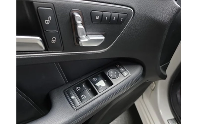 Mercedes-Benz E 220 Bluetech Avant Garde Sports - САМО 30% АВАНС - автомобили, коли, обяви за нови и употребявани 12
