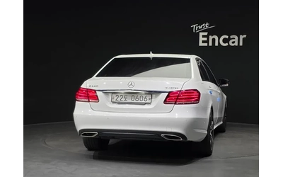mercedes-benz-e-220 - 3