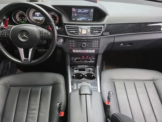Mercedes-Benz E 220 Bluetech Avant Garde Sports - САМО 30% АВАНС - автомобили, коли, обяви за нови и употребявани 6