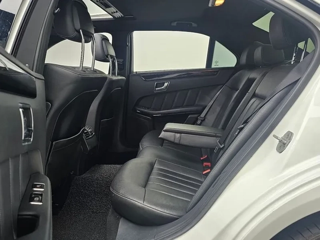 Mercedes-Benz E 220 Bluetech Avant Garde Sports - САМО 30% АВАНС - автомобили, коли, обяви за нови и употребявани 11
