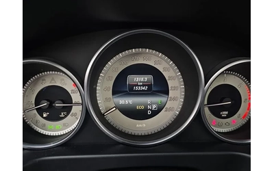 Mercedes-Benz E 220 Bluetech Avant Garde Sports - САМО 30% АВАНС - автомобили, коли, обяви за нови и употребявани 7