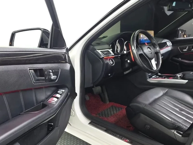 Mercedes-Benz E 220 Bluetech Avant Garde Sports - САМО 30% АВАНС - автомобили, коли, обяви за нови и употребявани 9