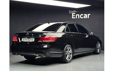 mercedes-benz-e-220 - 1