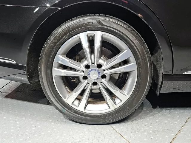 Mercedes-Benz E 220 BlueTEC Avantgarde - САМО 30% АВАНС - автомобили, коли, обяви за нови и употребявани 4