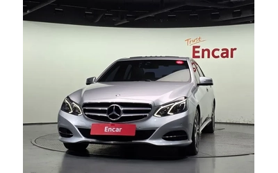 mercedes-benz-e-220 - 2