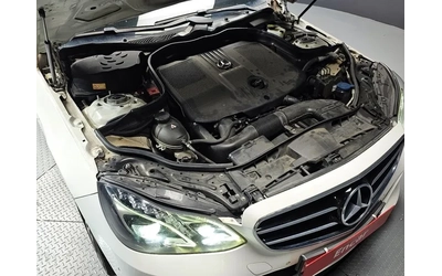 mercedes-benz-e-220 - 5