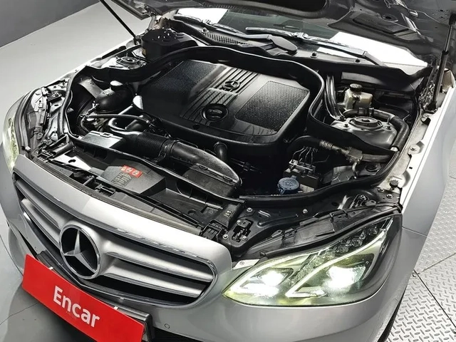 Mercedes-Benz E 220 CDI Avantgarde - САМО 30% АВАНС! - автомобили, коли, обяви за нови и употребявани 5