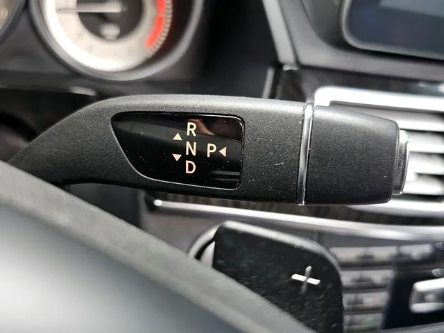 Mercedes-Benz E 220 CDI Avantgarde - САМО 30% АВАНС! - автомобили, коли, обяви за нови и употребявани 8